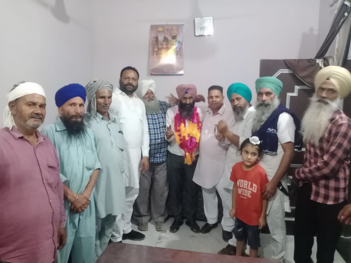 ਪਿੰਡ ਸਹੂੰਗੜਾ ਦੇ ਵੋਟਰਾਂ ਨੇ 458 ਵੋਟਾਂ ਕੇ ਡਾਕਟਰ ਹਰਭਜਨ ਸਿੰਘ ਨੂੰ ਦੂਸਰੀ ਵਾਰ ਸਰਪੰਚ ਚੁਣਿਆ